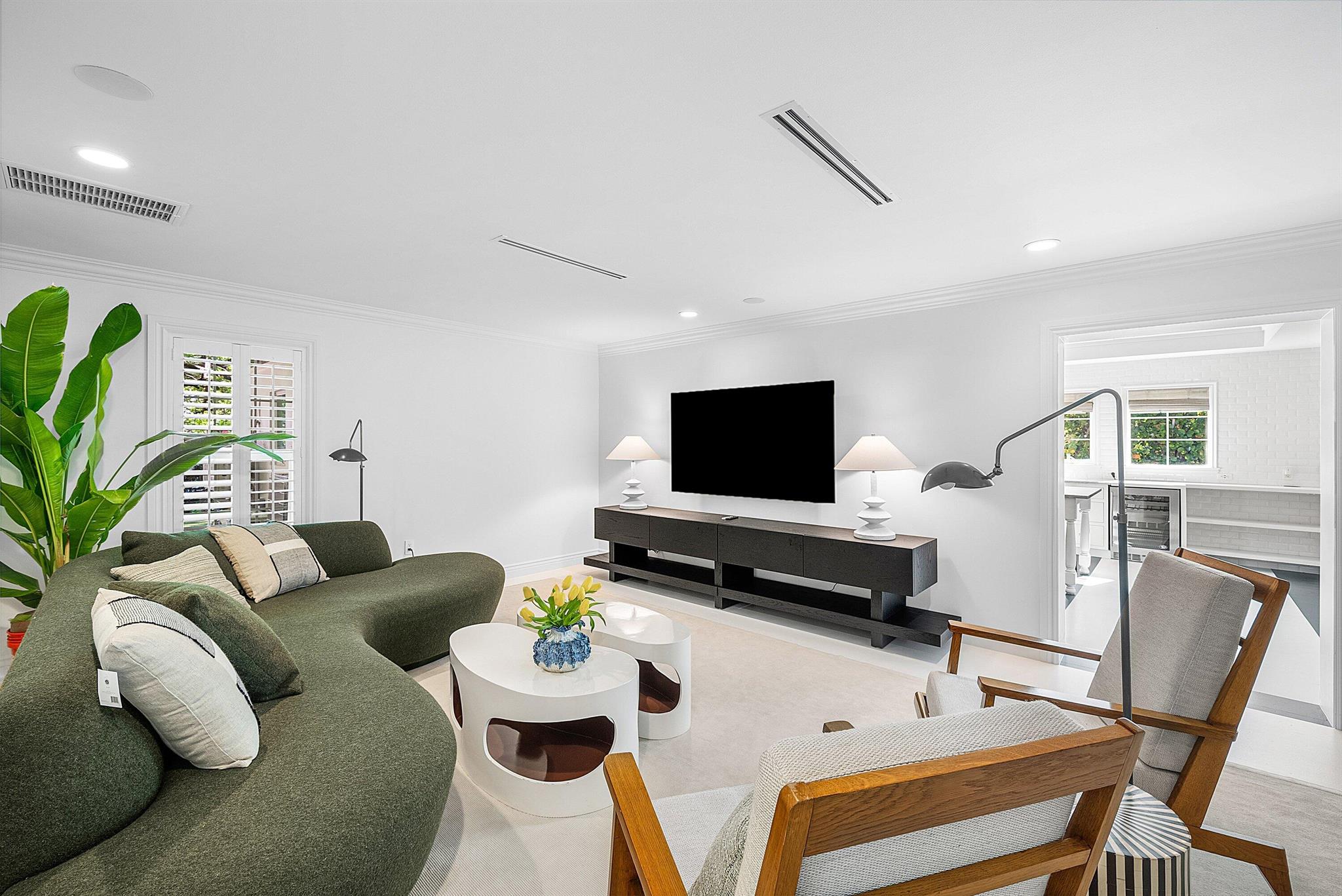 GULFSTREAM PROPERTIES - Residential