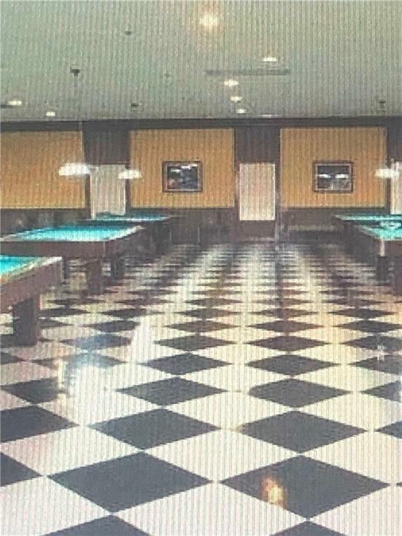 Kings Point Burgundy A-Q - Residential Lease