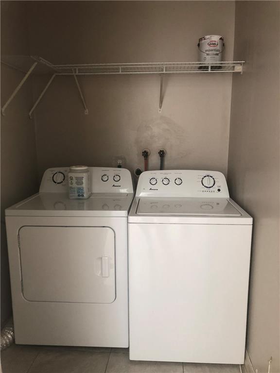 Kings Point Burgundy A-Q - Residential Lease