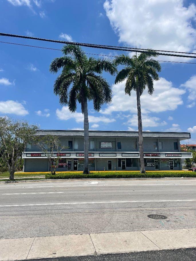 Entire top floor only (office Condo) approximate 5,000 sqf office space in process of converting to 17 executive suite that are all rented and producing positive (cash Cow) income. Long term renters on a month to month lease. Nice location near to turnpike, i95, 595, i75 also close to airport, beach and lots more. Plans of multi-million-dollar development next door and in the area. so, get in while you can and take advantage of the next wave of redevelopment.***Perfect for call center, rental income, large Flexible office space, etc
This property has 4 separate folio number and can be sold individually by new owner. Special assessment already made to fix parking lot and fence (paid by seller.) ****Price reduce *** Price reduce*** price reduce***