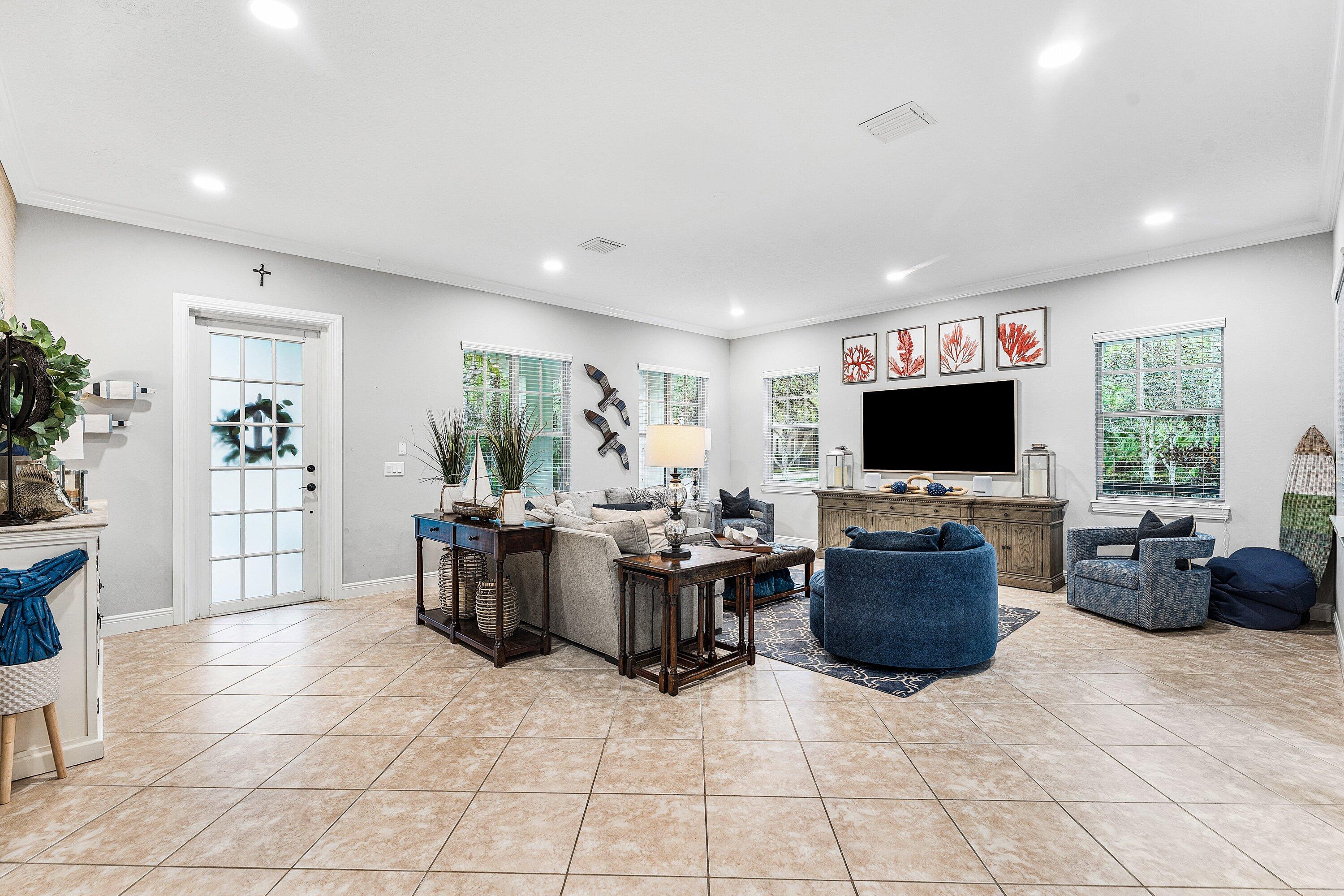 BOTANICA - Residential