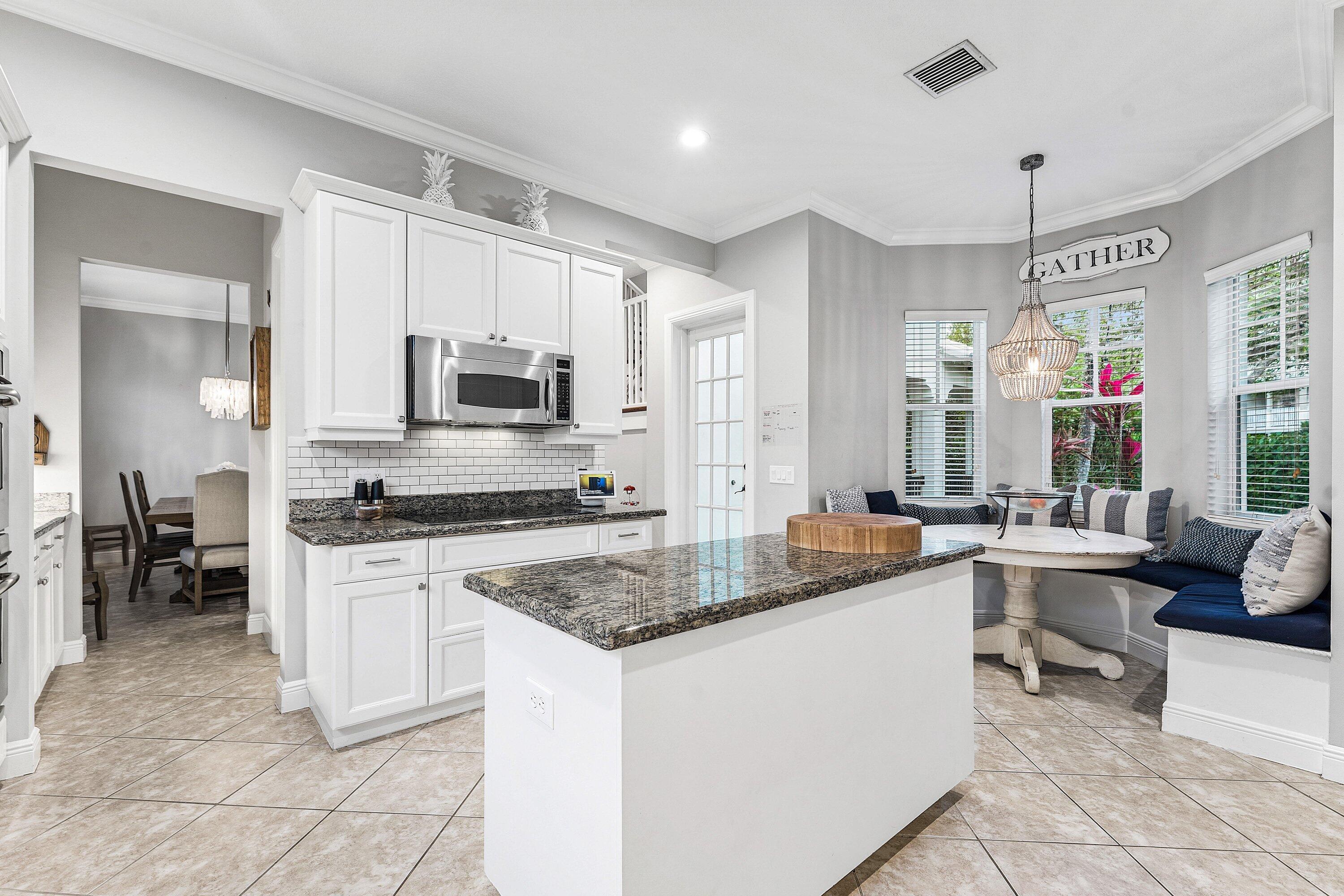 BOTANICA - Residential