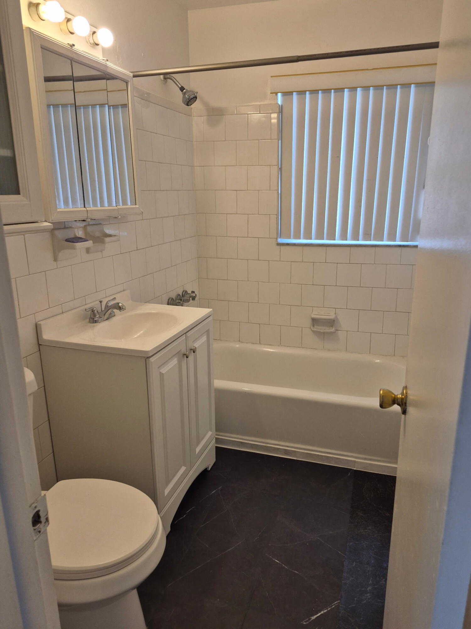 1104 W 24TH Street