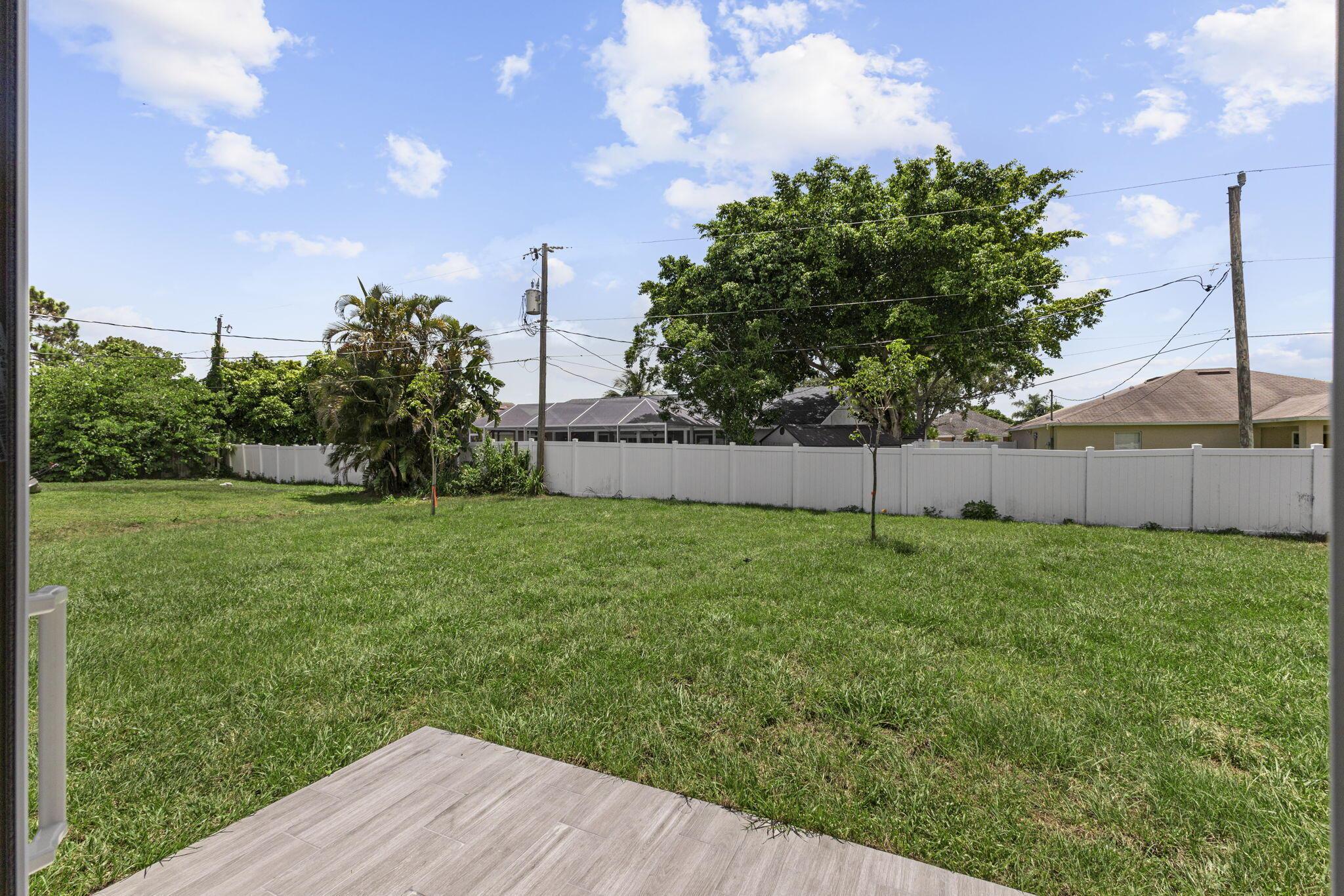 PORT ST LUCIE SECTION 25 - Residential