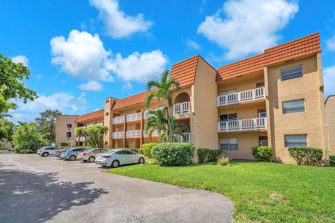 9301 Sunrise Lakes Blvd 207 Sunrise FL 33322