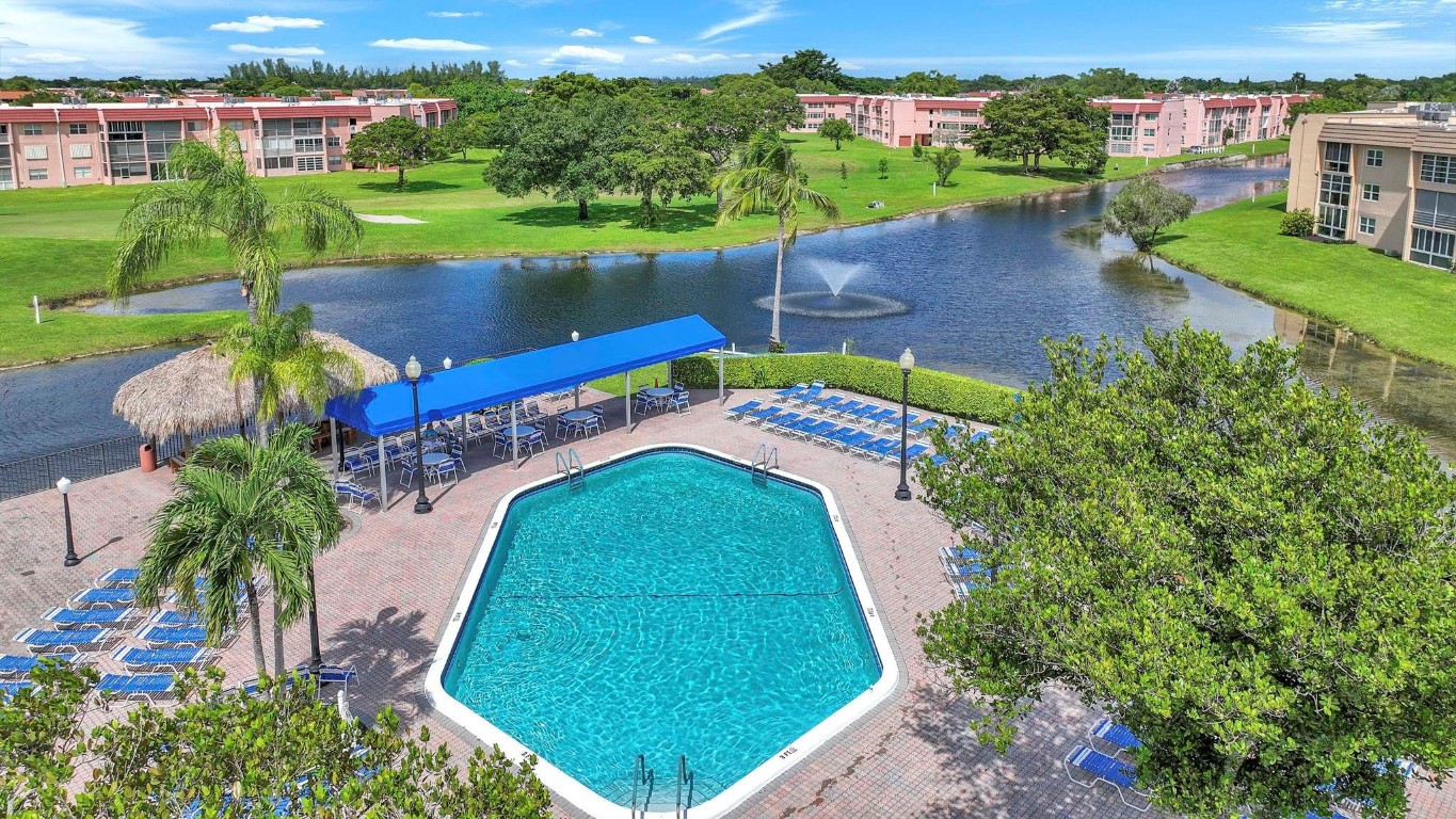 Sunrise Lakes Phase 3 - Residential