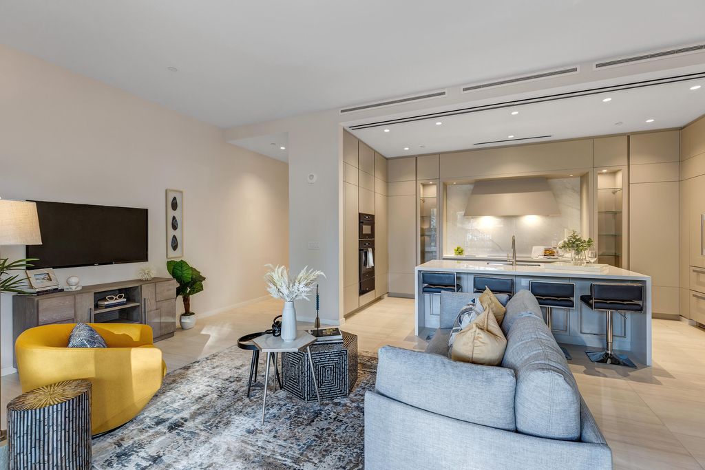 Photo of 200 SE Mizner Boulevard #106, Boca Raton, FL 33432 (MLS # R11111332)