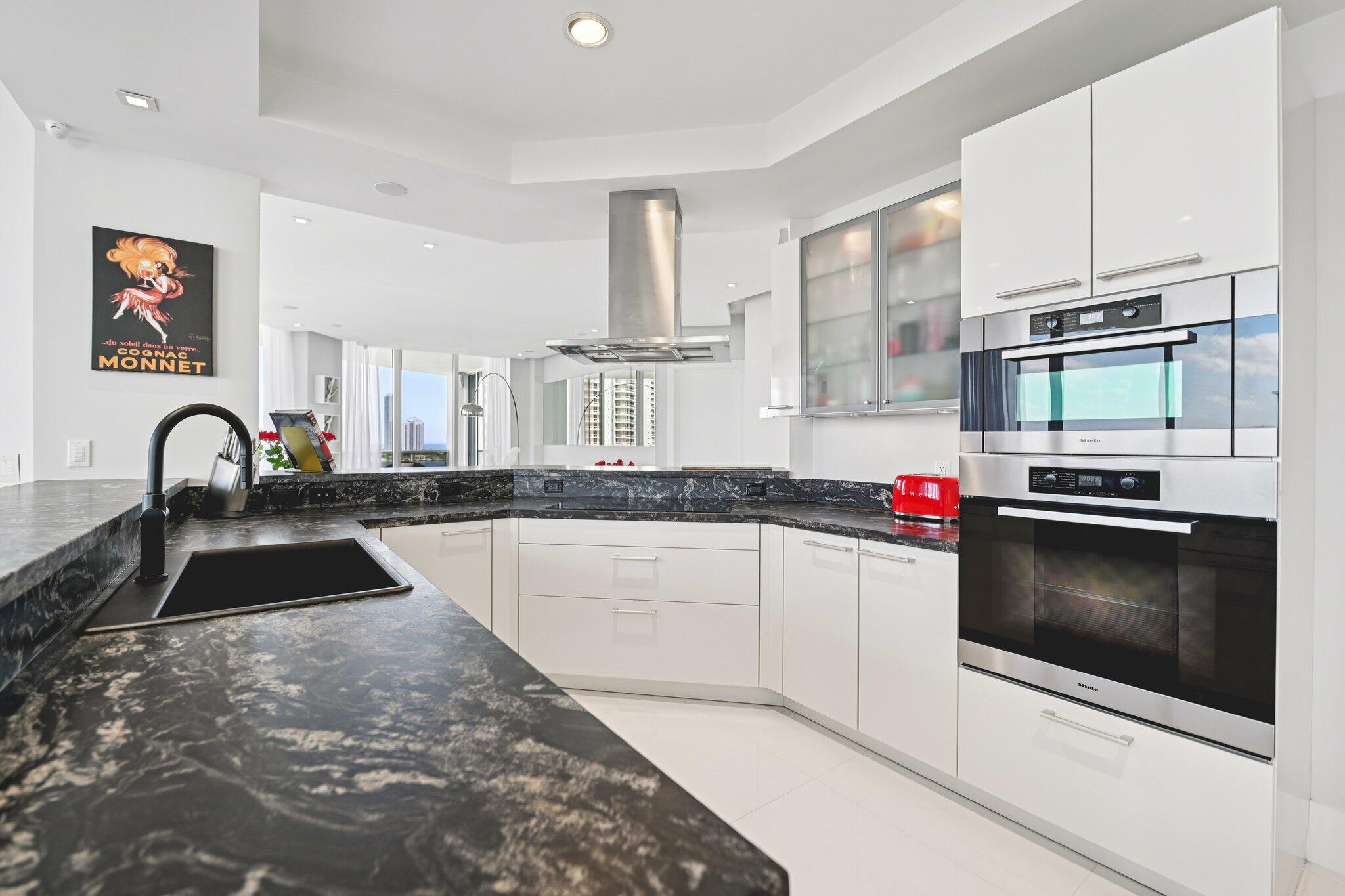 BELLINI AT WILLIAMS ISLAN - Residential