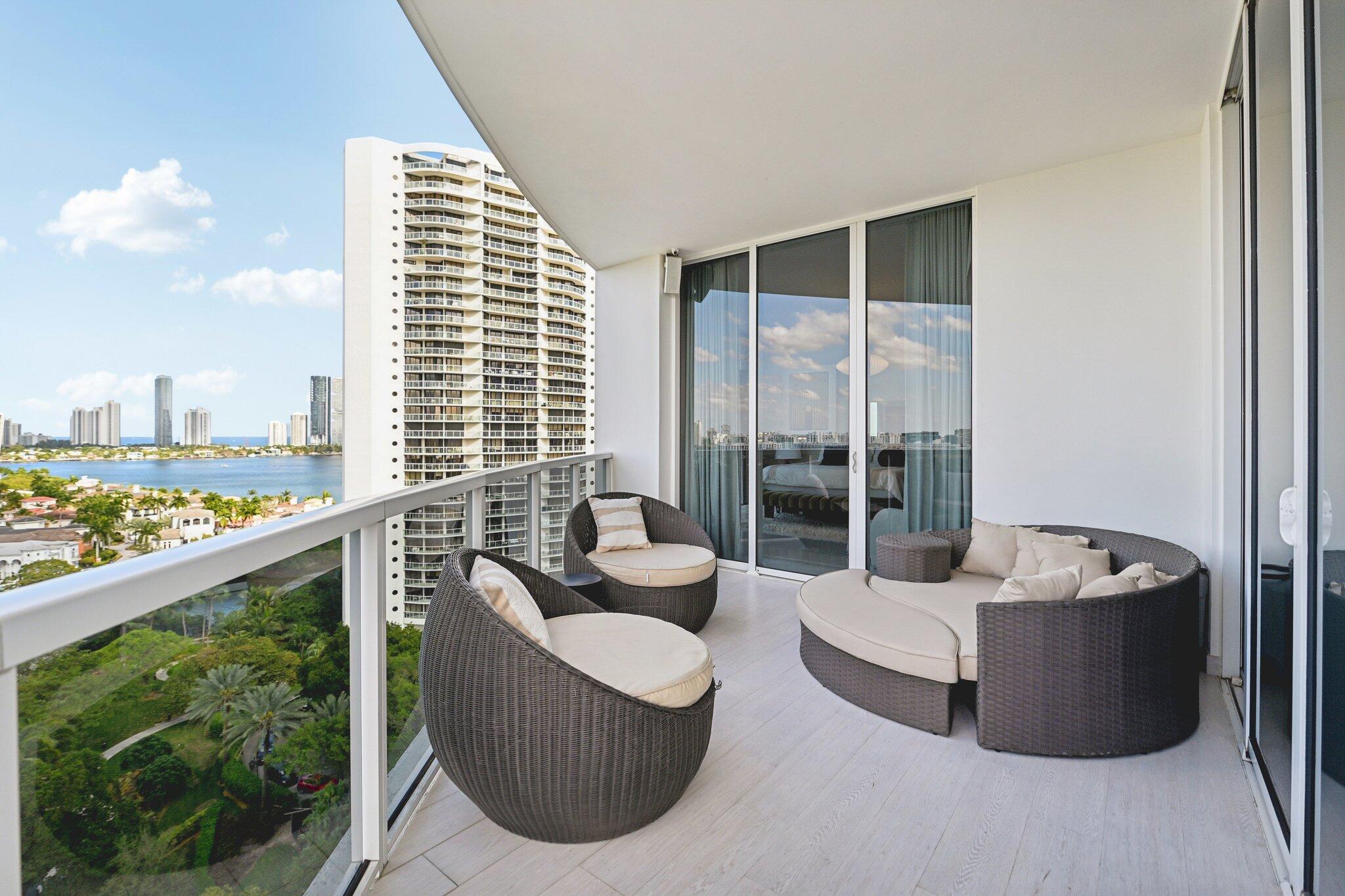 BELLINI AT WILLIAMS ISLAN - Residential