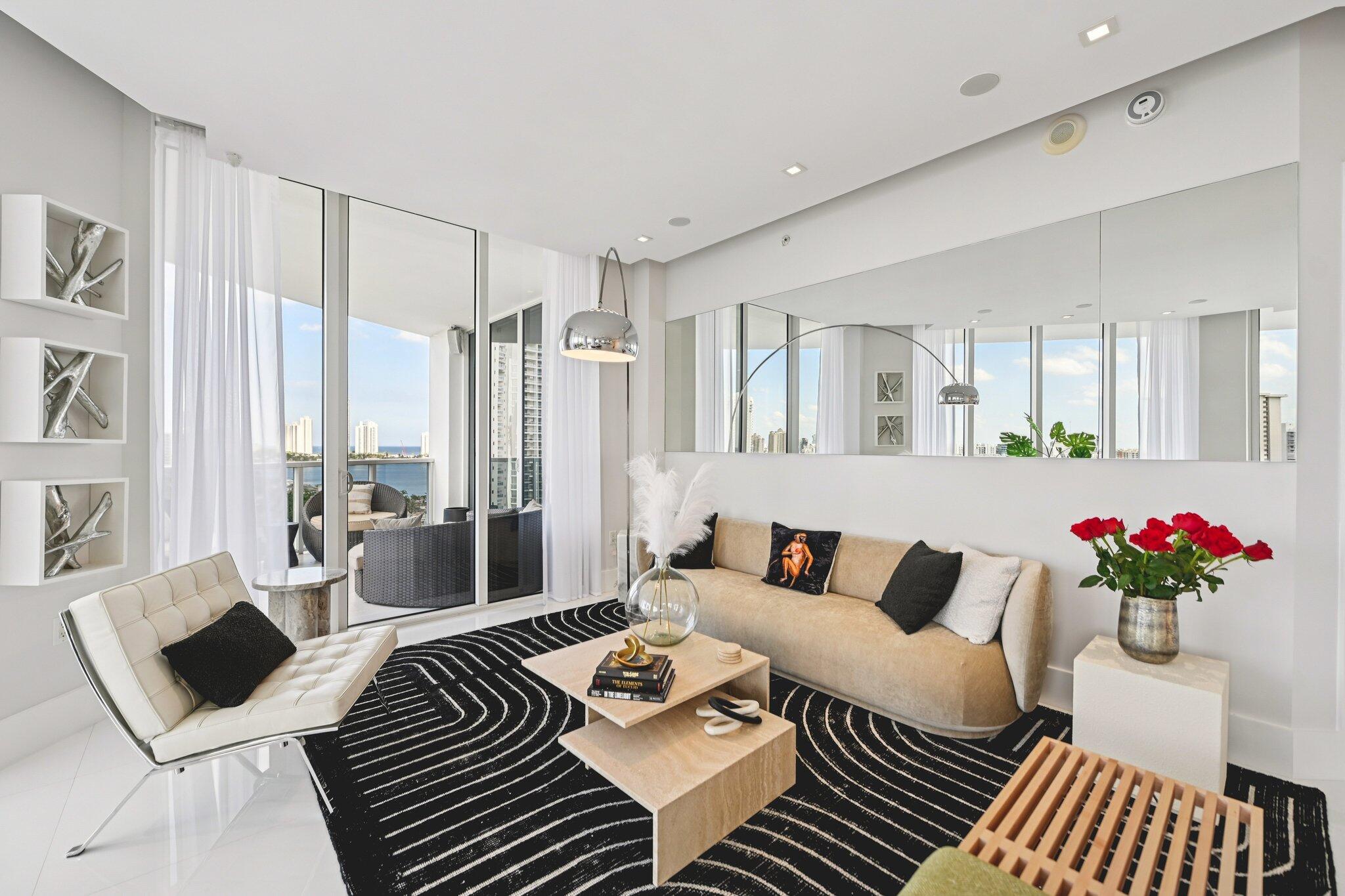 4100 Island Boulevard 1204