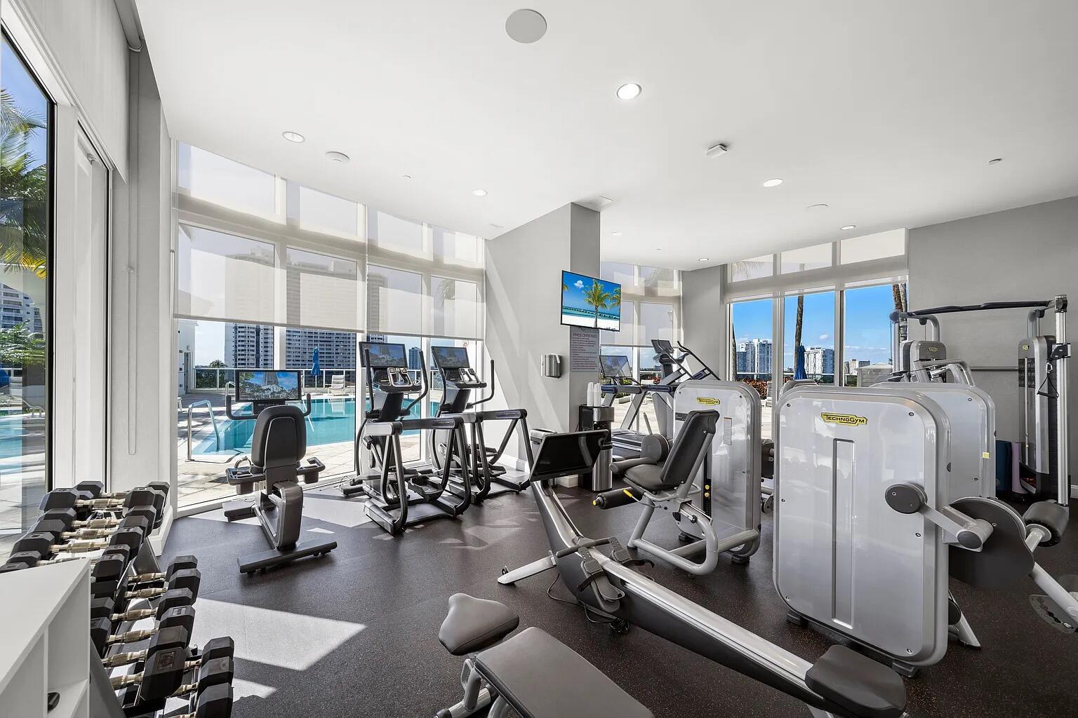 BELLINI AT WILLIAMS ISLAN - Residential