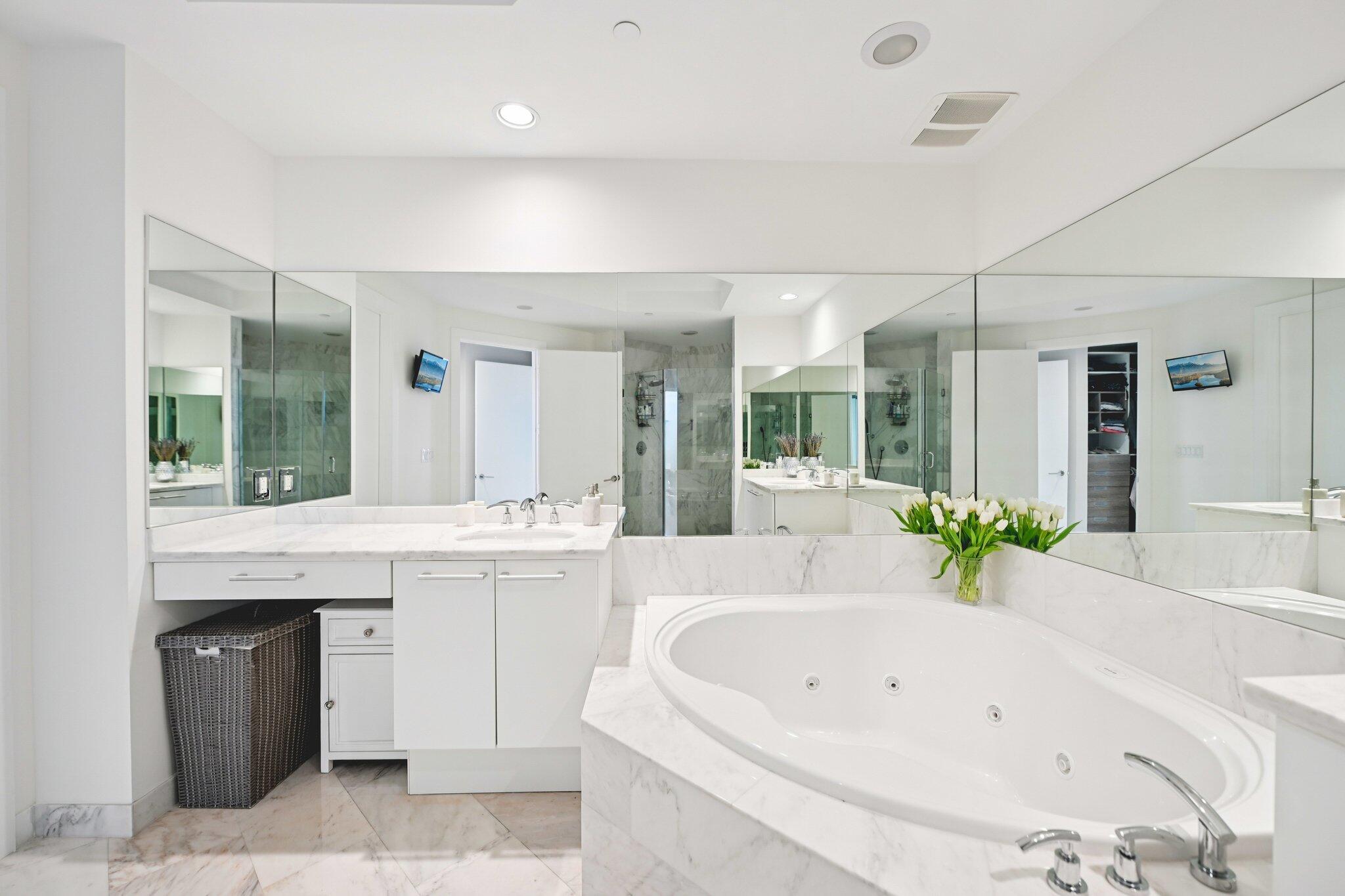 BELLINI AT WILLIAMS ISLAN - Residential