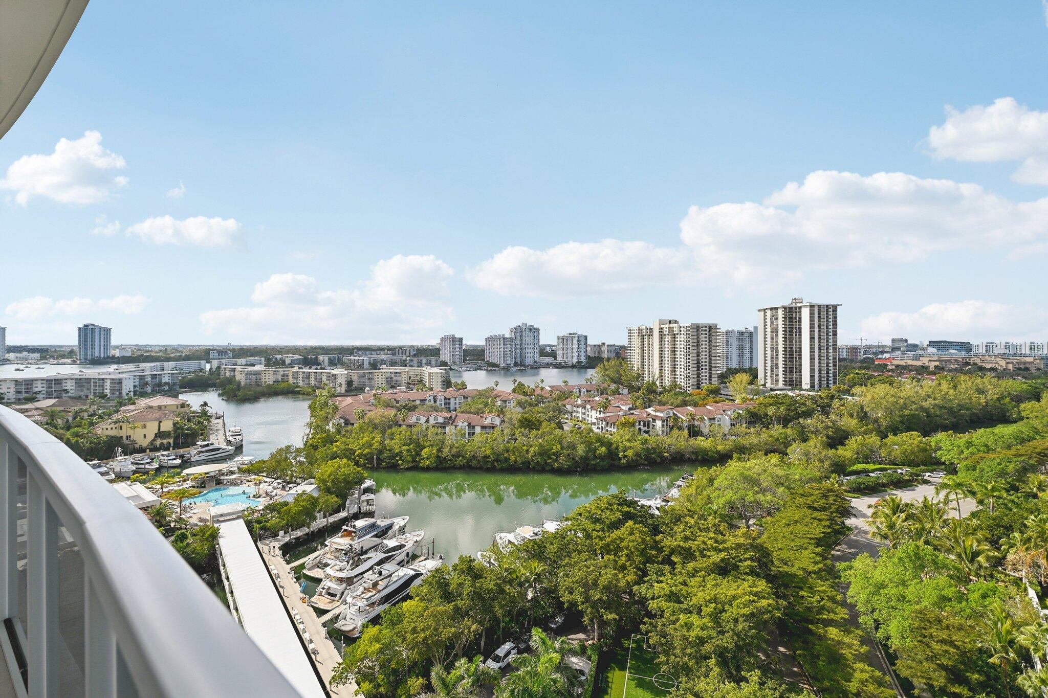 BELLINI AT WILLIAMS ISLAN - Residential