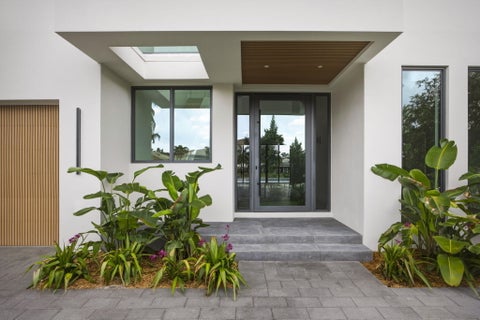 Tiny photo for 2921 NE 23RD Street, Pompano Beach, FL 33062 (MLS # B26087722)