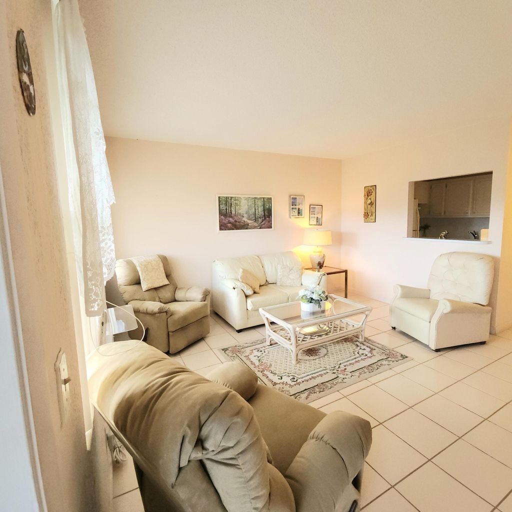 Photo of 164 Sheffield G, West Palm Beach, FL 33417 (MLS # B26022990)