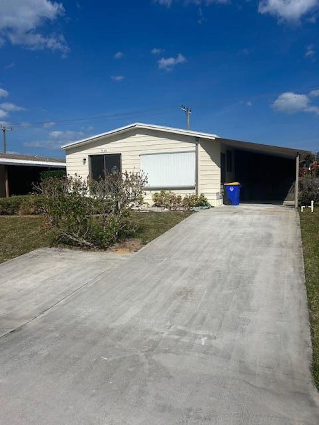 Photo of 7445 SE Independence Avenue, Hobe Sound, FL 33455 (MLS # R11165335)