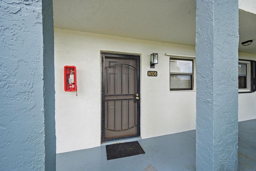 Photo of 2181 Woolbright Road #N106, Boynton Beach, FL 33426 (MLS # B26034609)