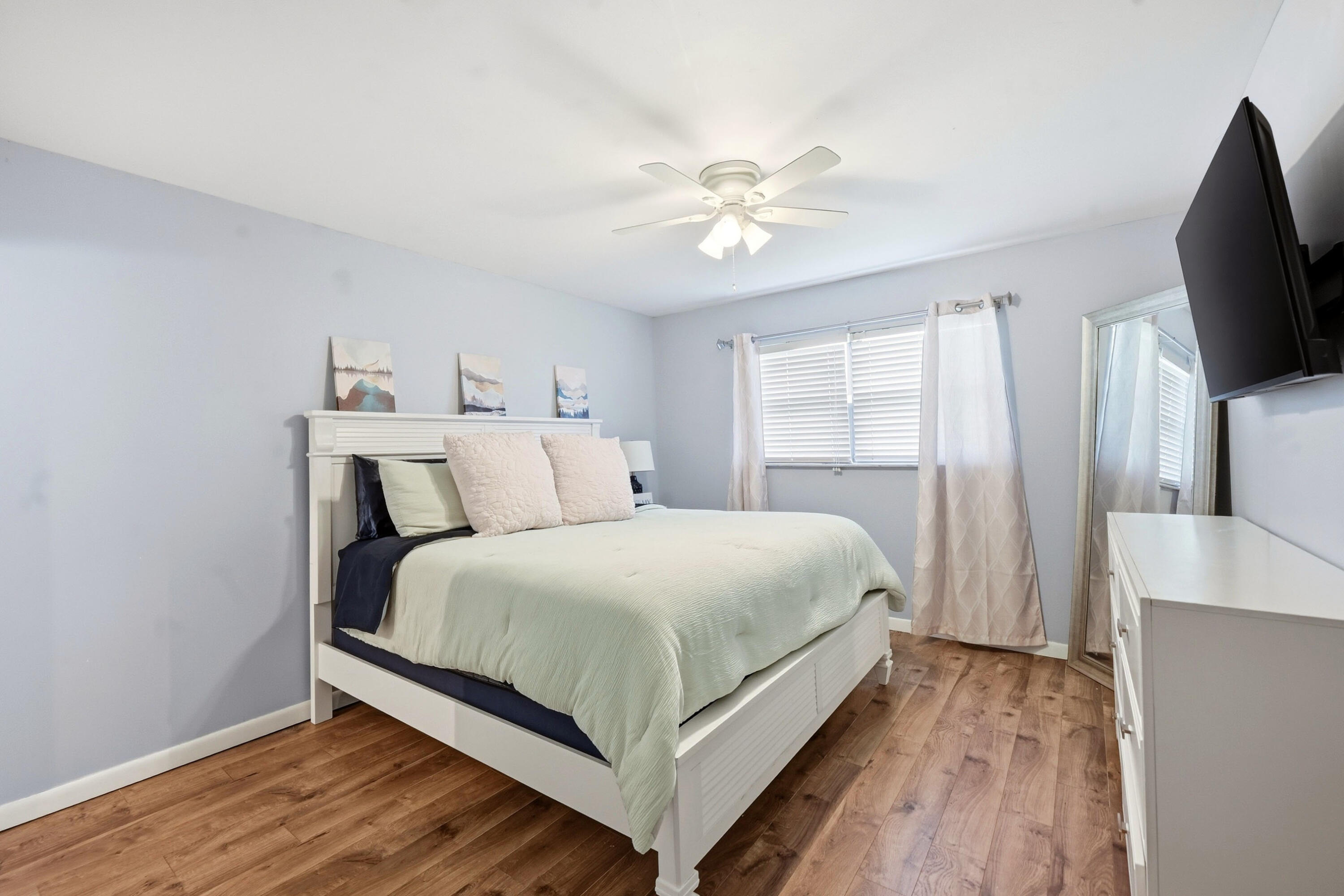 VENETIAN TERRACE CONDO - Residential Lease