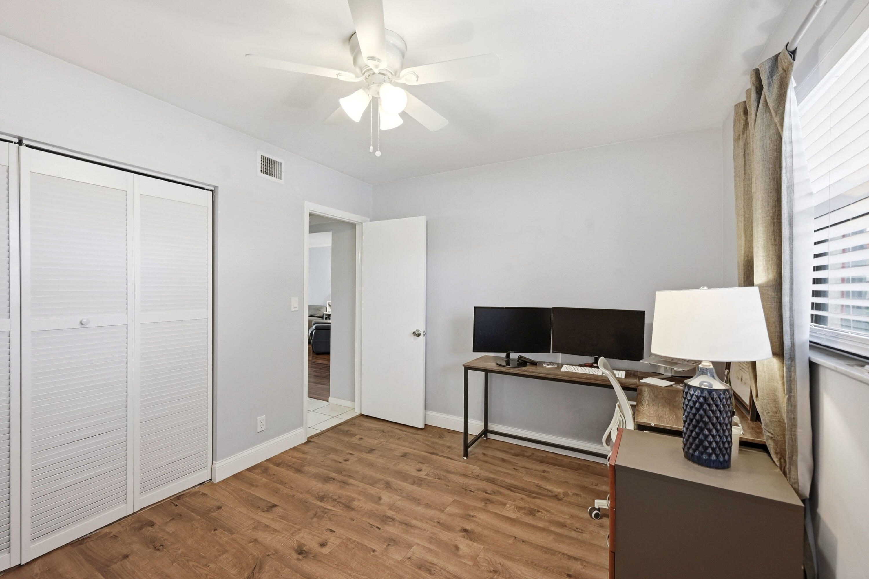 VENETIAN TERRACE CONDO - Residential Lease