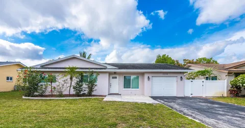 3338 NW 69th Street, Fort Lauderdale, FL MLS: R11083877