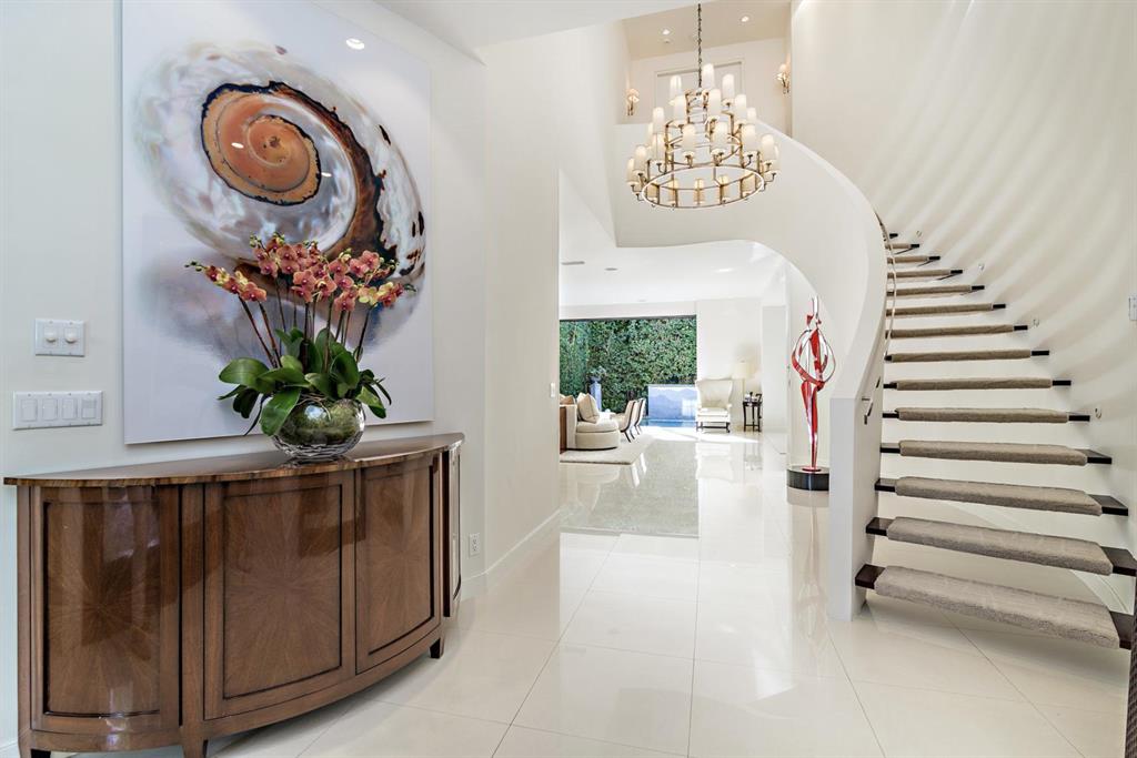 ROYAL PARK - Residential