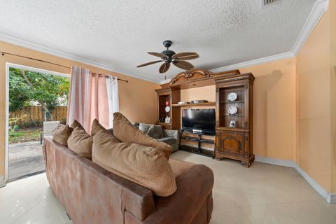 Tiny photo for 6824 Long Key Street, Lake Worth, FL 33467 (MLS # B26012082)