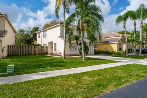 Tiny photo for 6824 Long Key Street, Lake Worth, FL 33467 (MLS # B26012082)