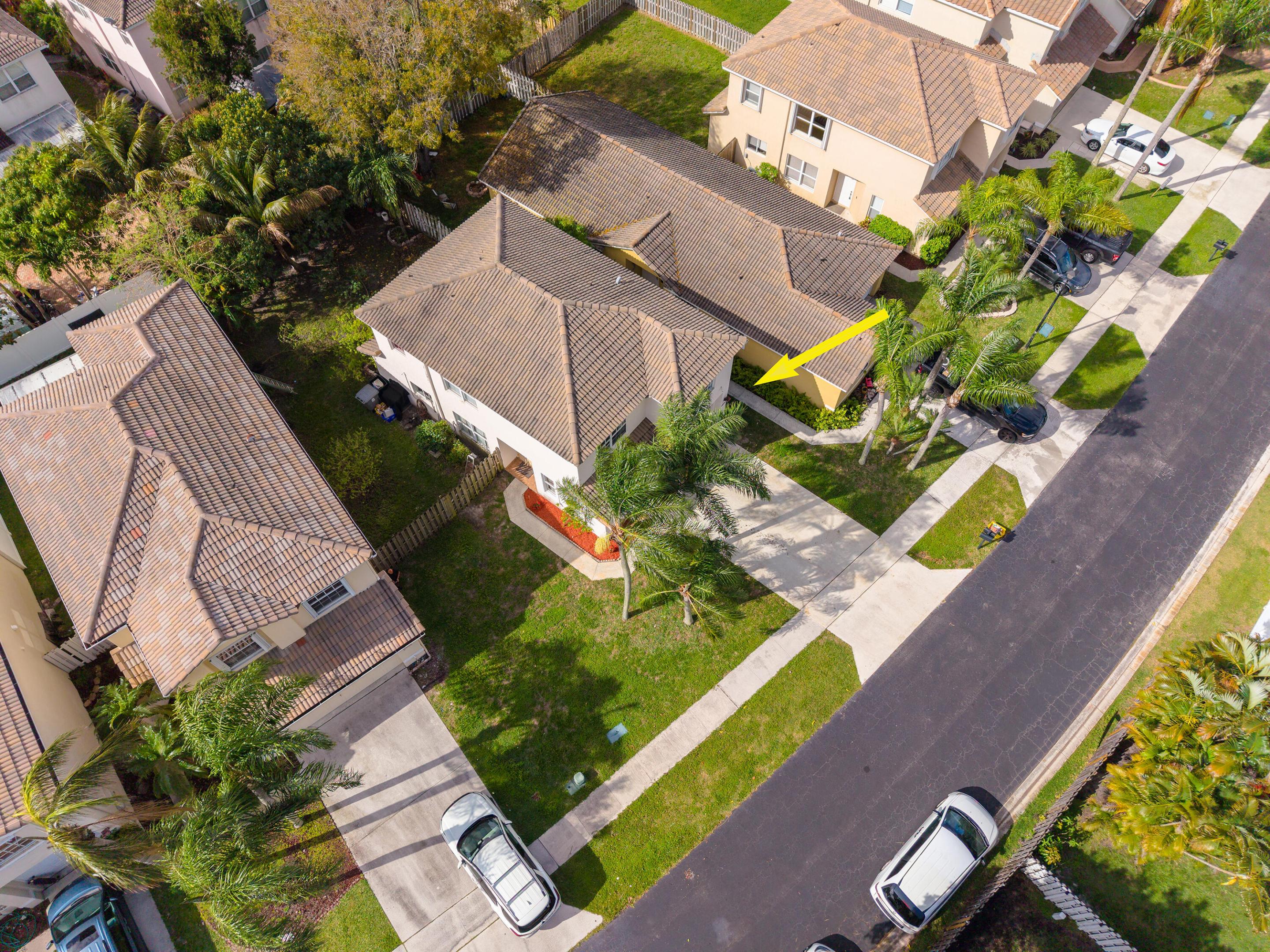 CHARLESTON SHORES - Residential