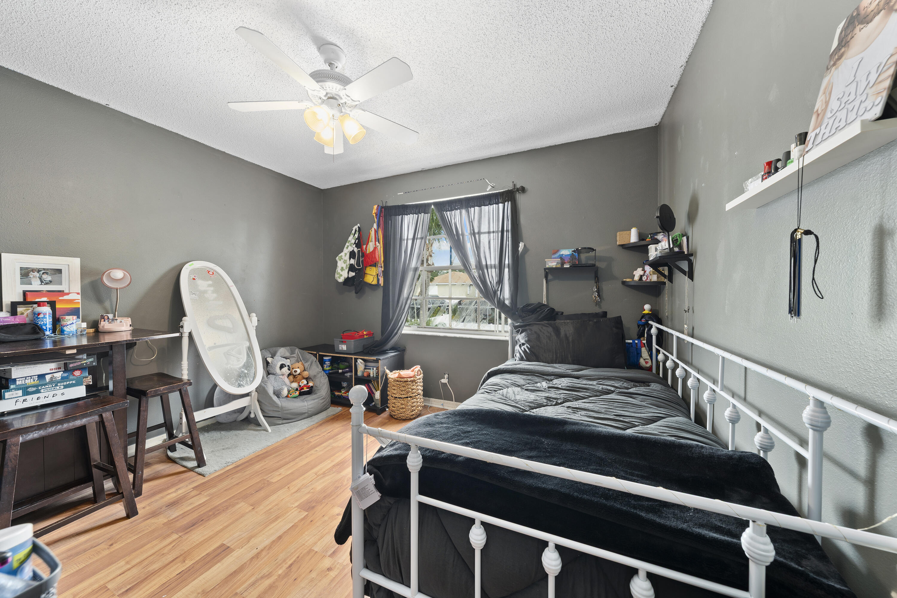 CHARLESTON SHORES - Residential