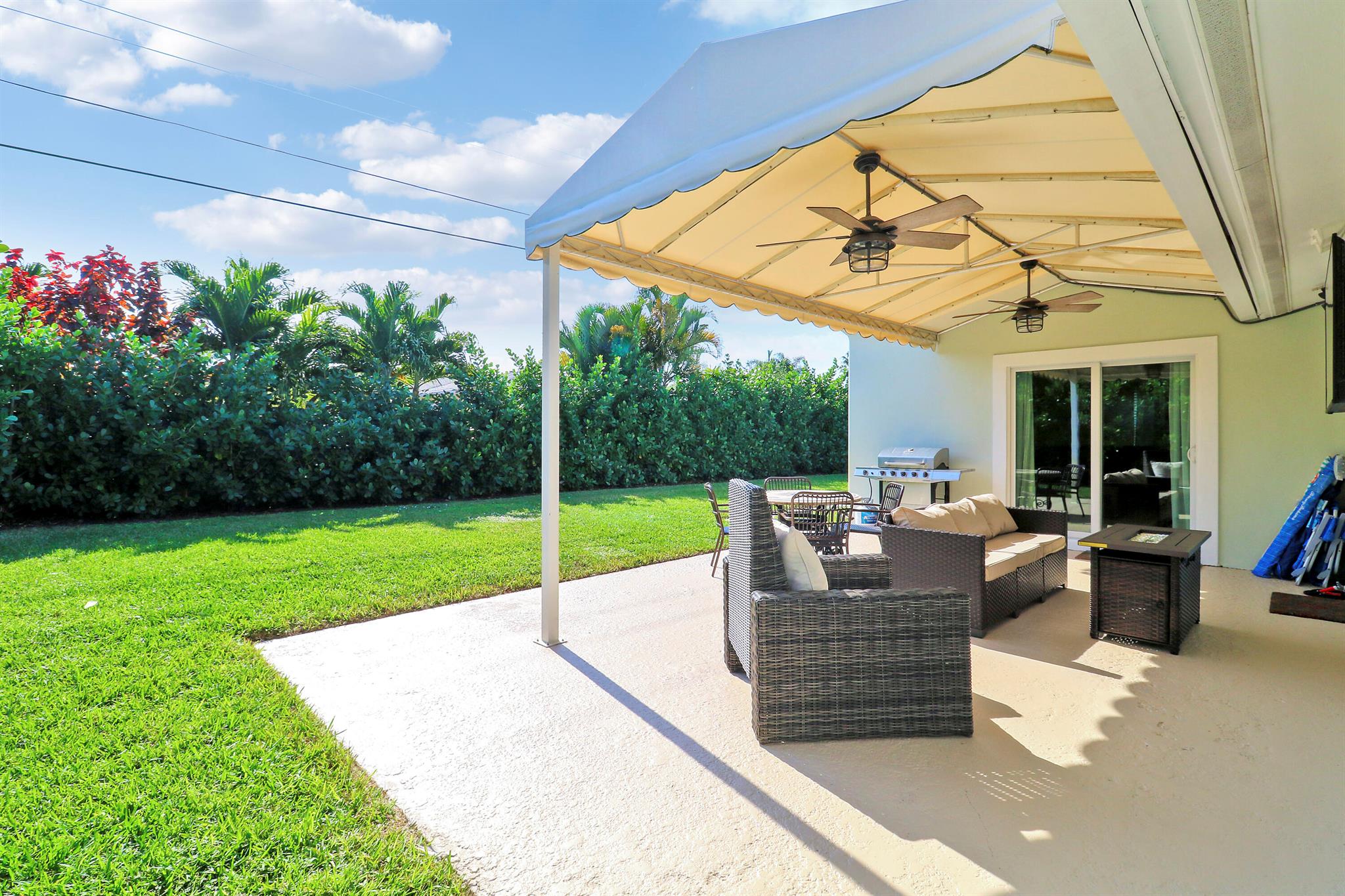 NORTH PALM BEACH VILLAGE - Residential