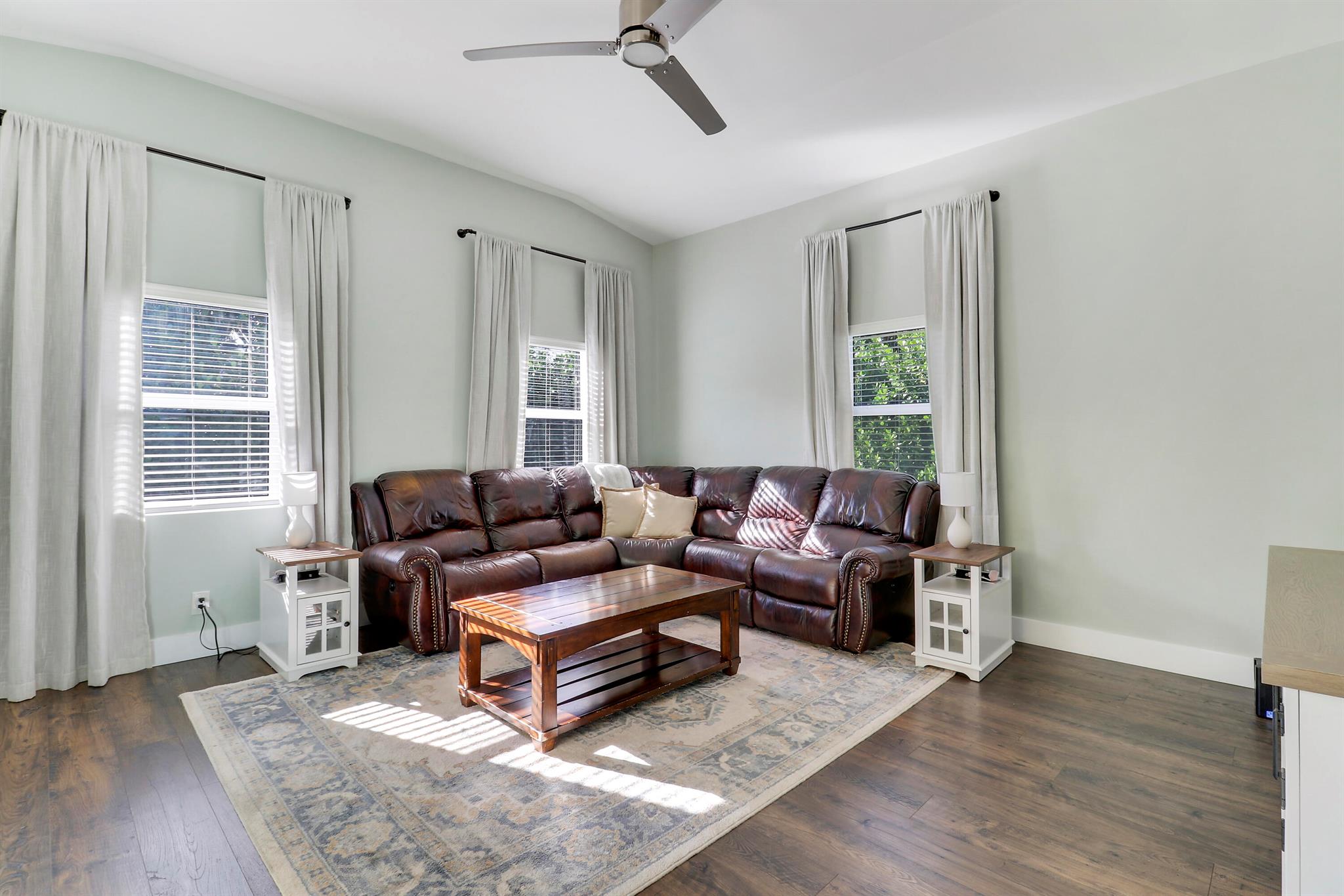 NORTH PALM BEACH VILLAGE - Residential