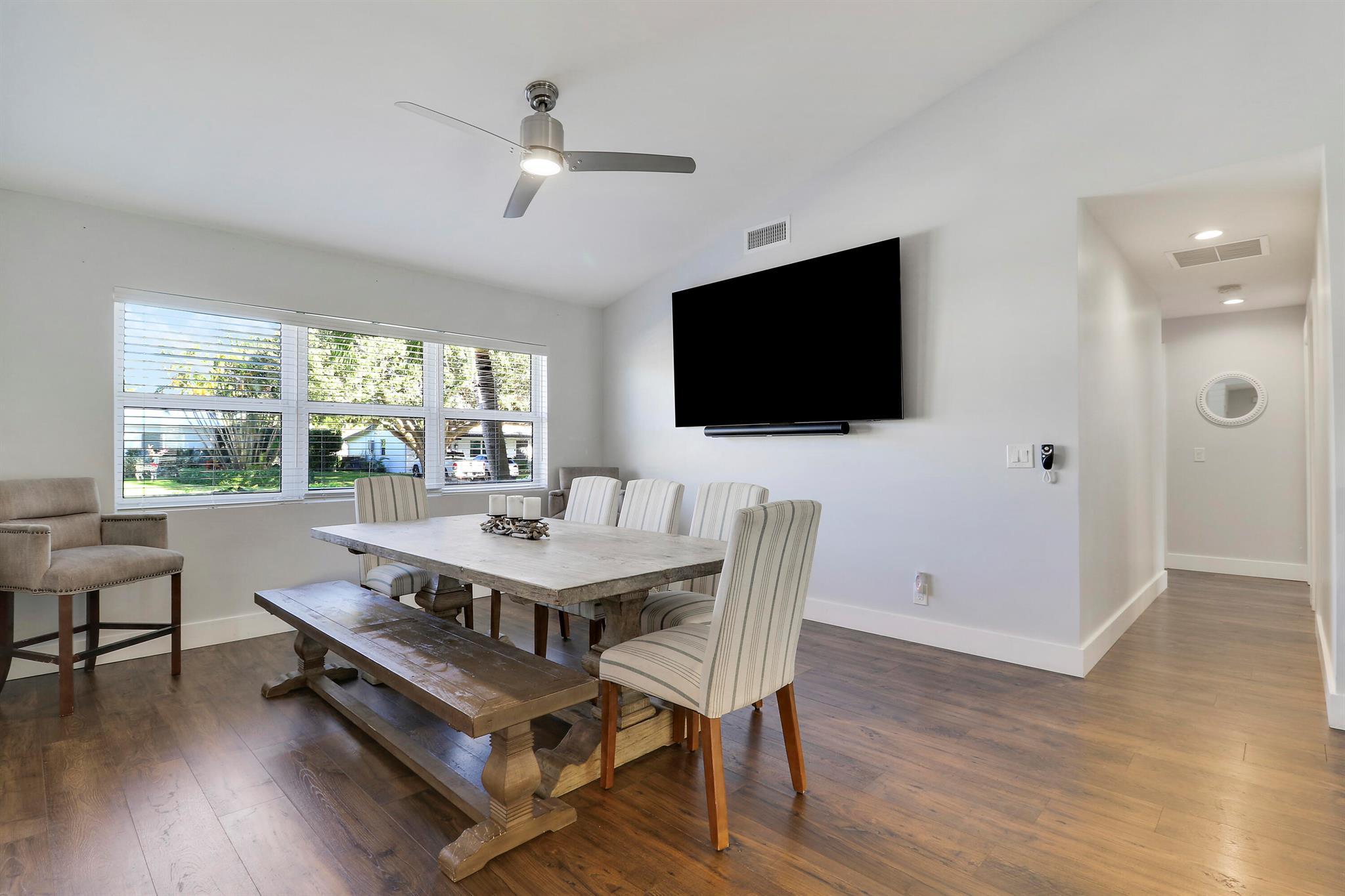 NORTH PALM BEACH VILLAGE - Residential