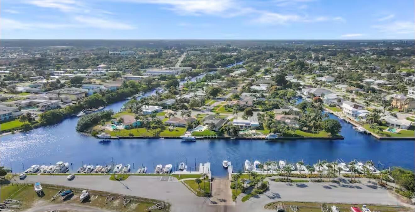 NORTH PALM BEACH VILLAGE - Residential