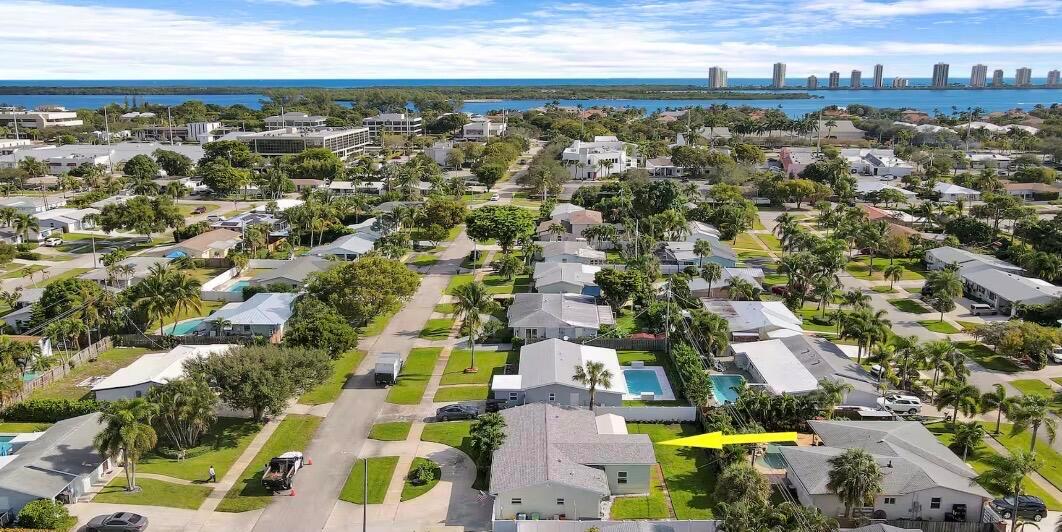 NORTH PALM BEACH VILLAGE - Residential