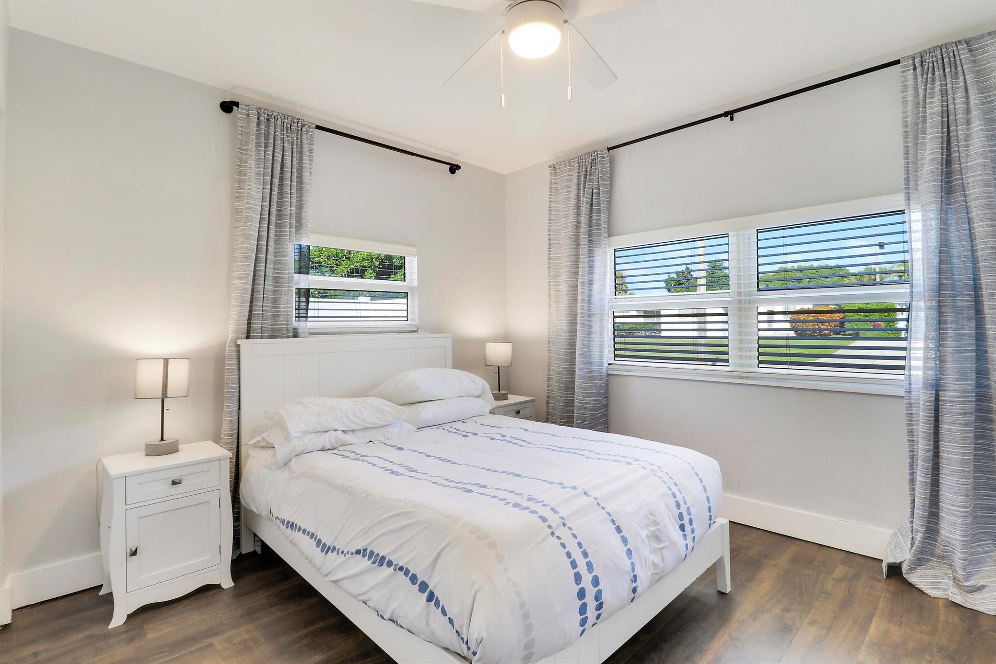 NORTH PALM BEACH VILLAGE - Residential