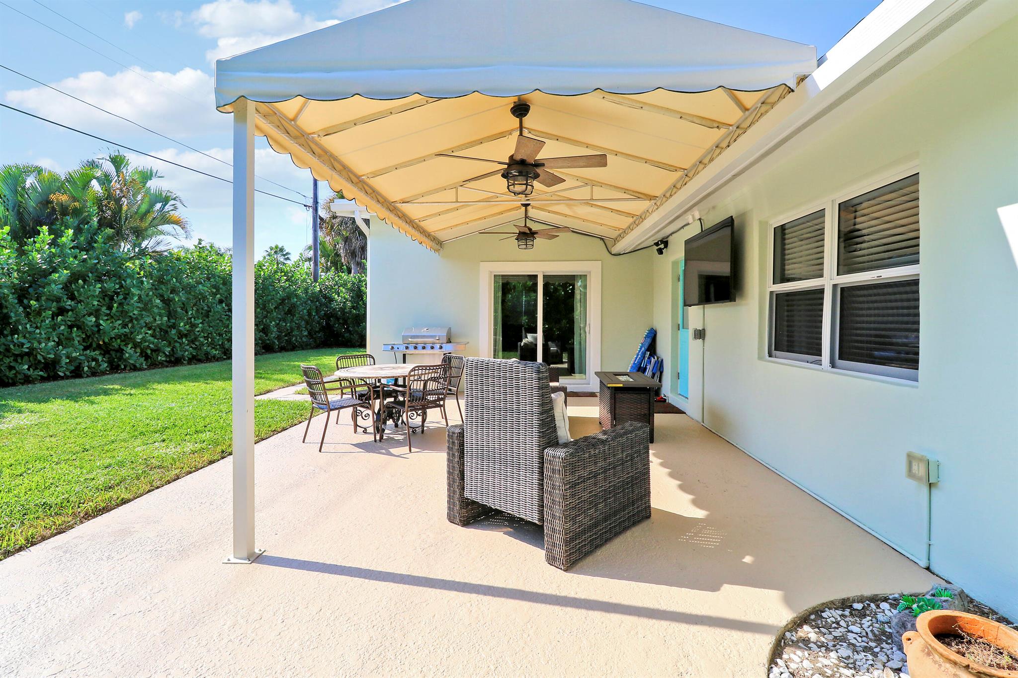 NORTH PALM BEACH VILLAGE - Residential