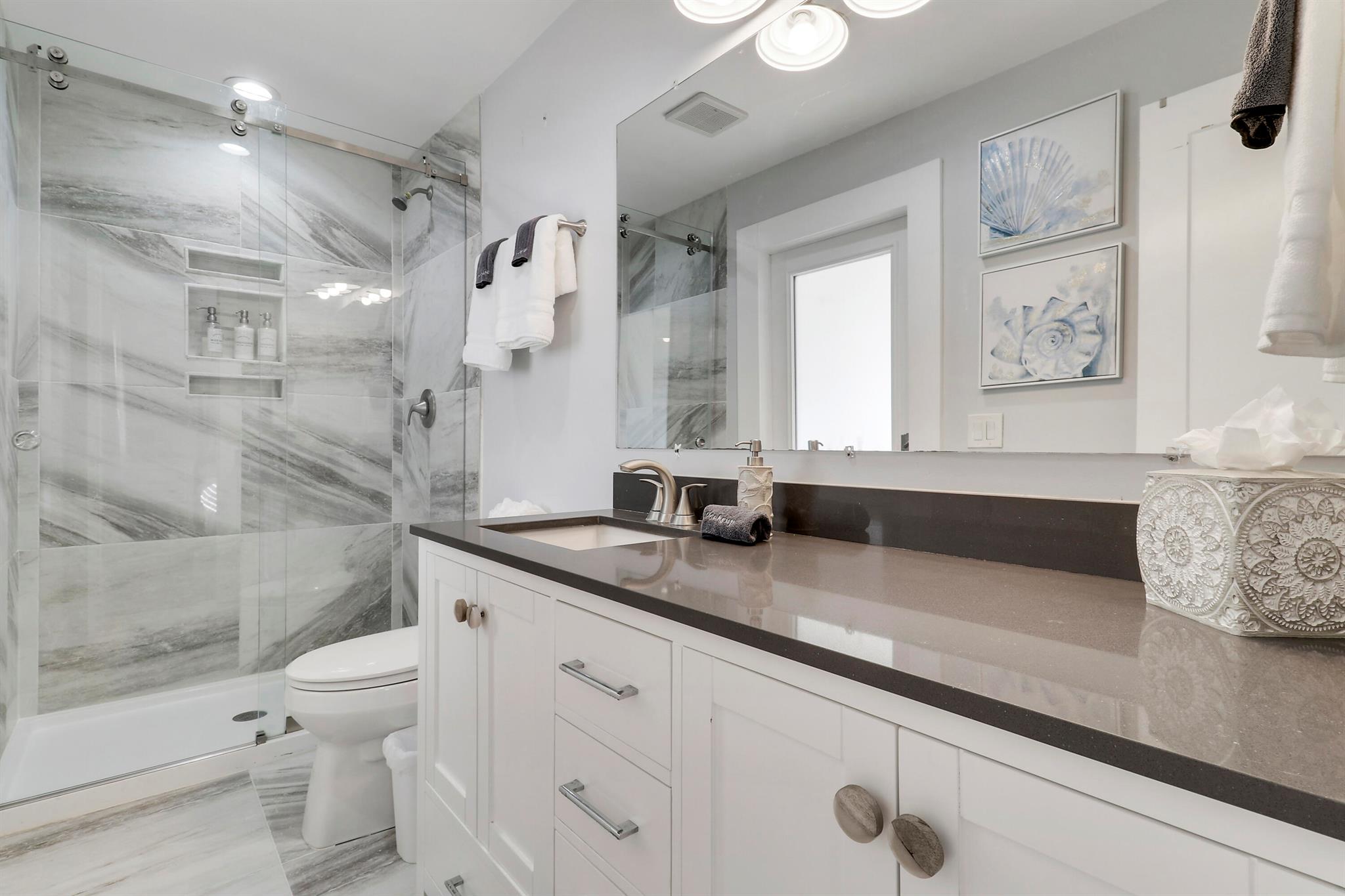 NORTH PALM BEACH VILLAGE - Residential