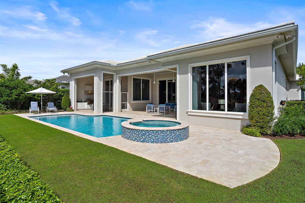 OLD PALM PL - Residential