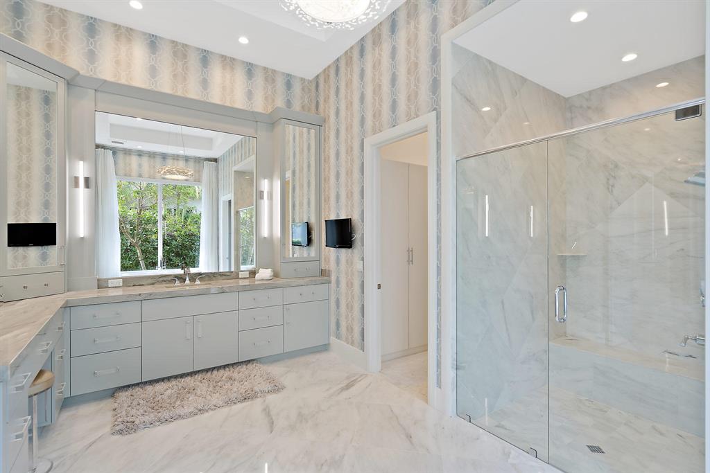 OLD PALM PL - Residential