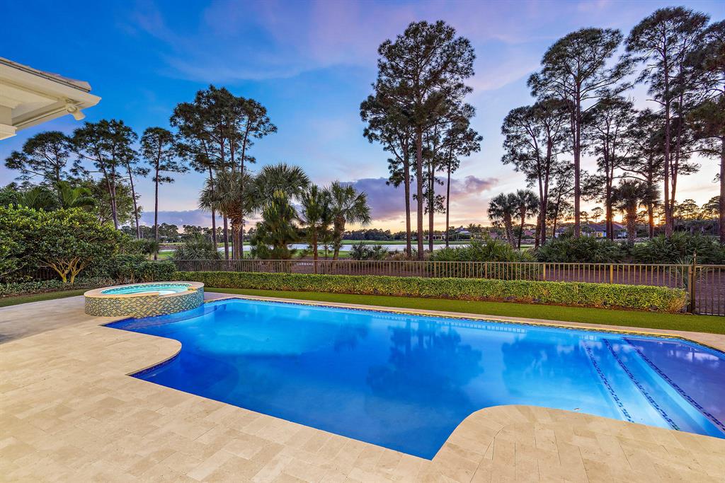 OLD PALM PL - Residential