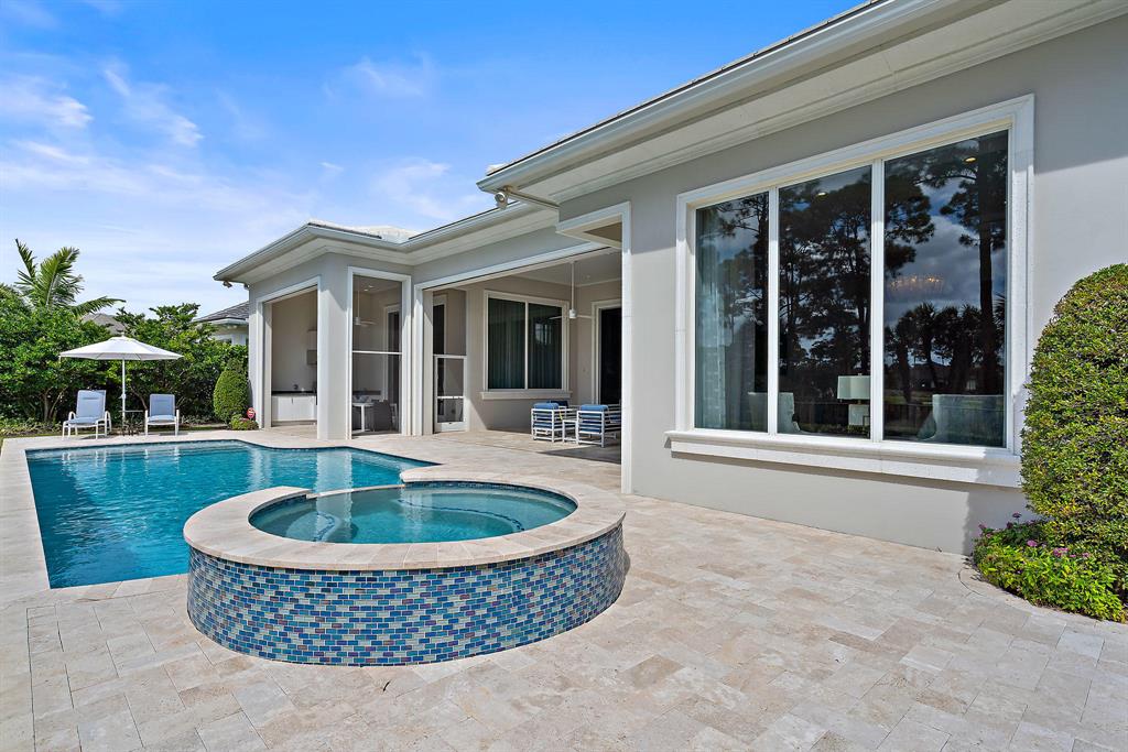 OLD PALM PL - Residential