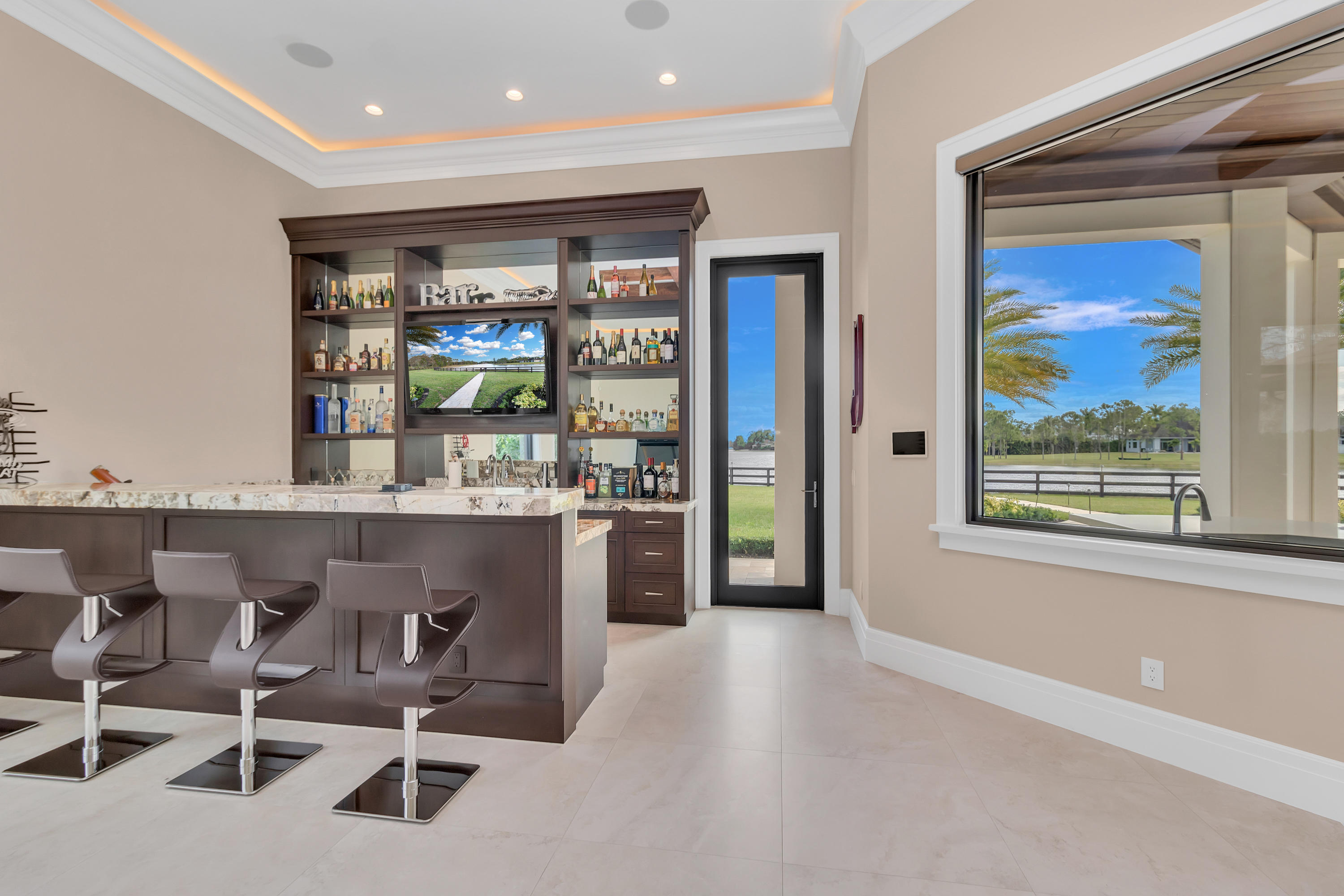 HOMELAND - Residential