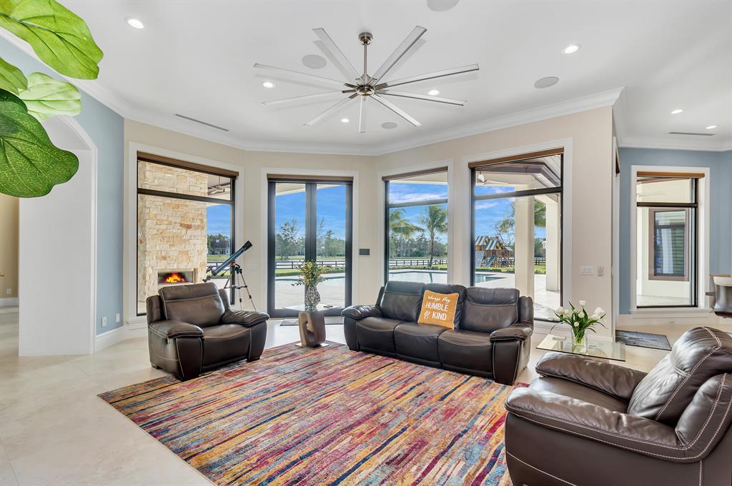 HOMELAND - Residential