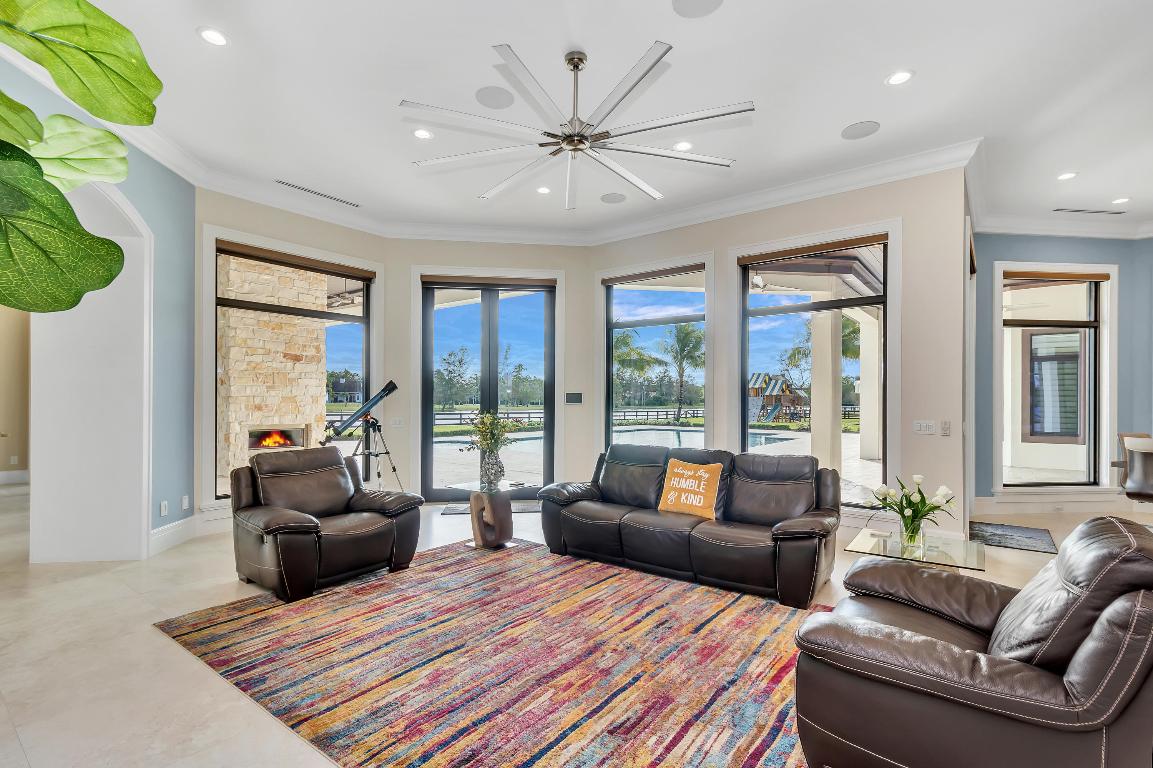 HOMELAND - Residential