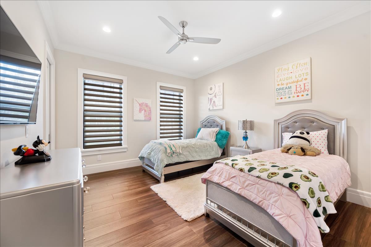 HOMELAND - Residential