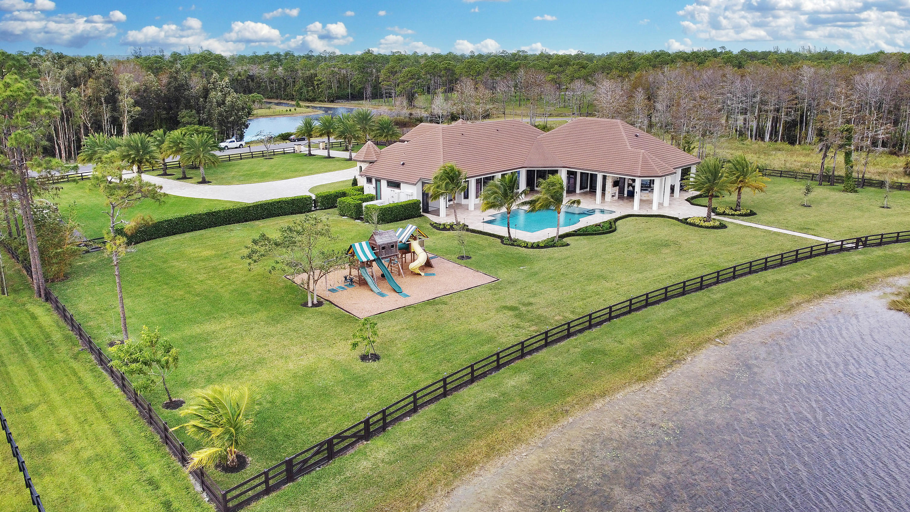 HOMELAND - Residential