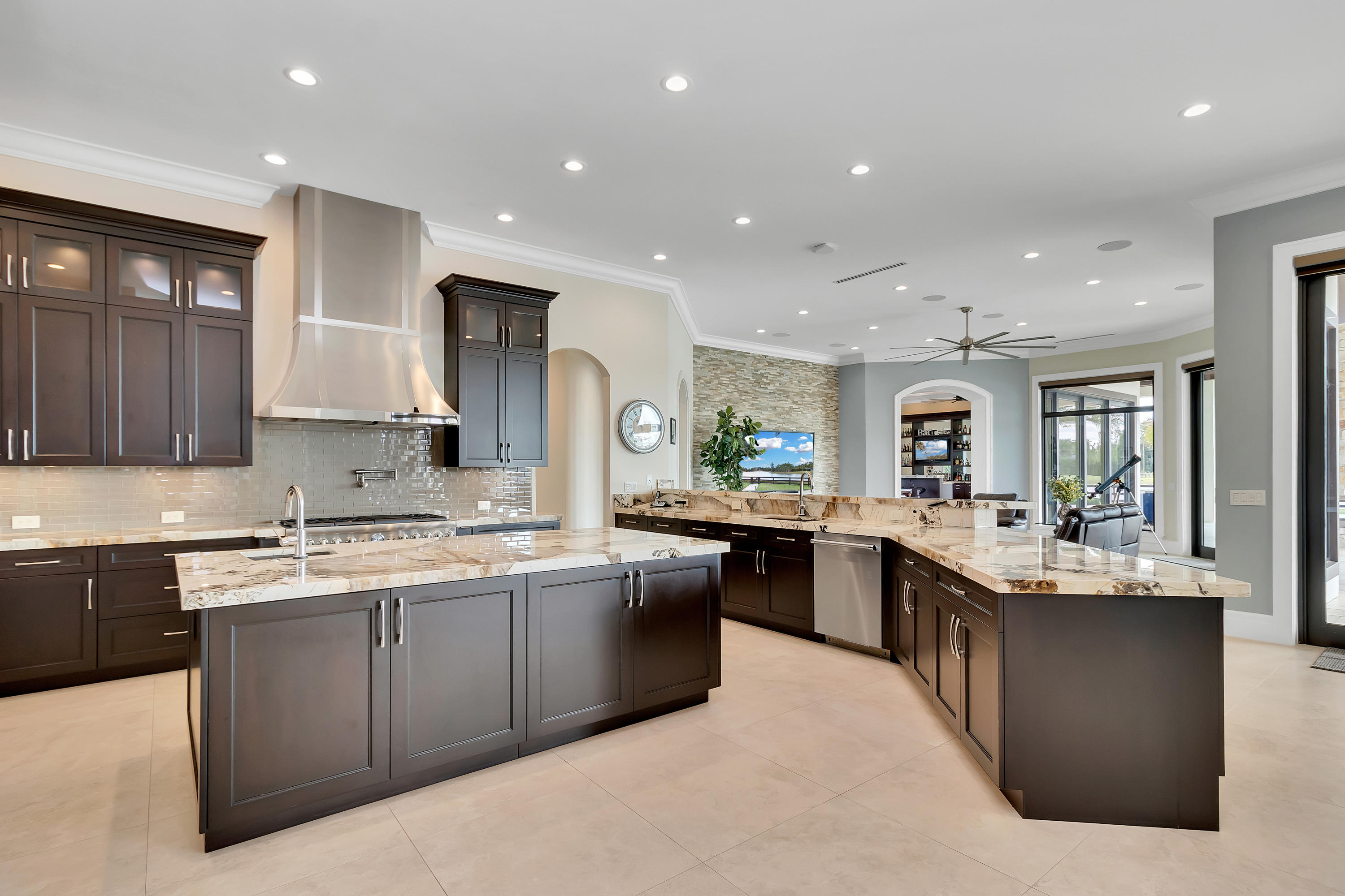 HOMELAND - Residential