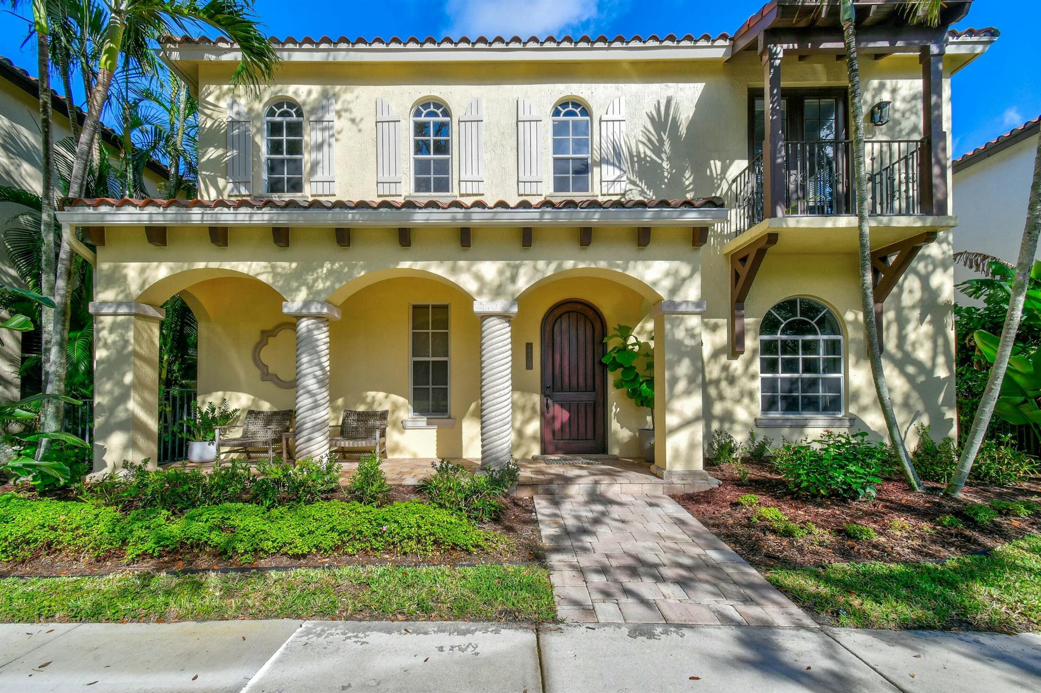 119 Barcelona Drive
