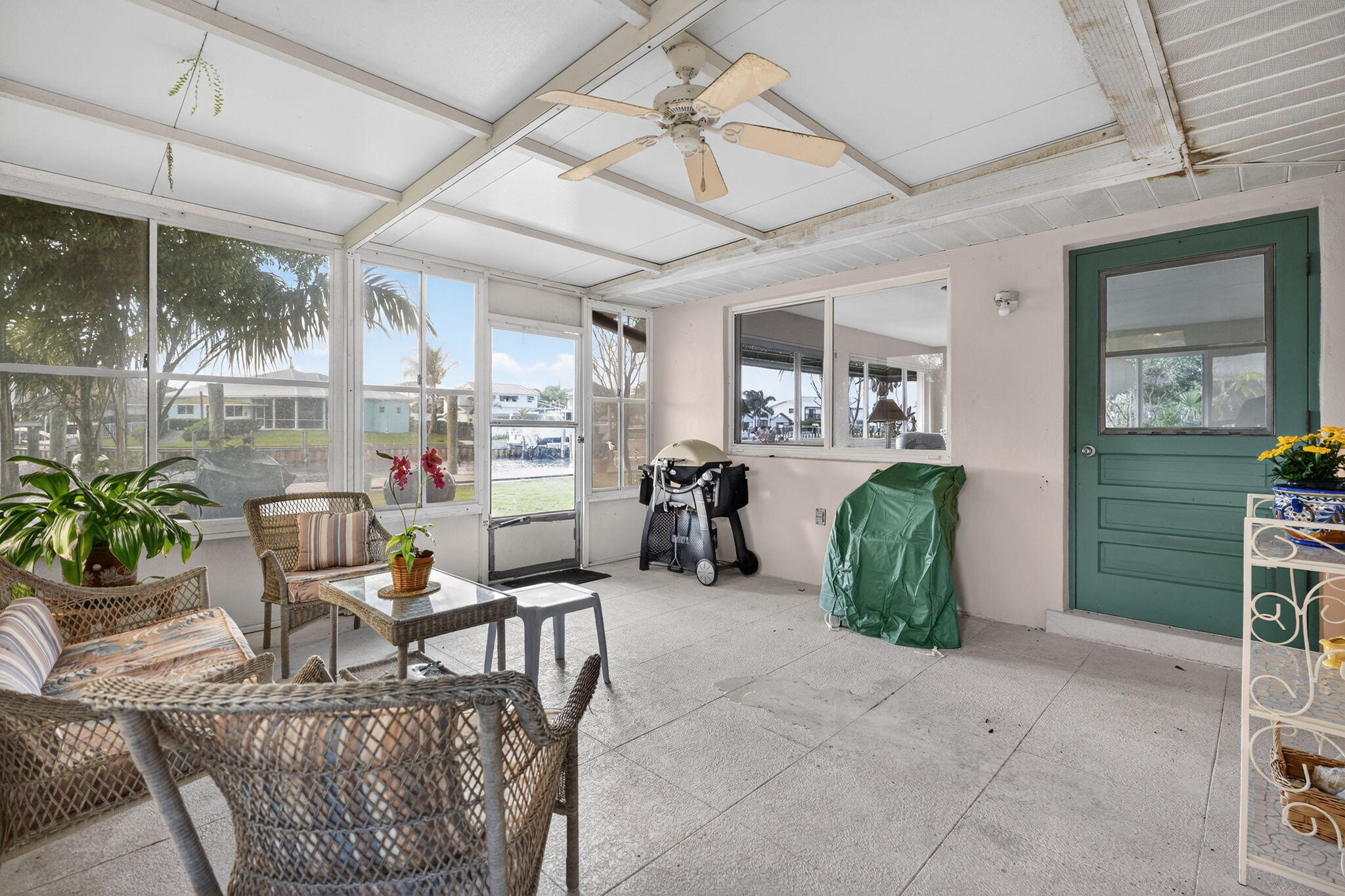 SEAGATE HARBOR - Residential