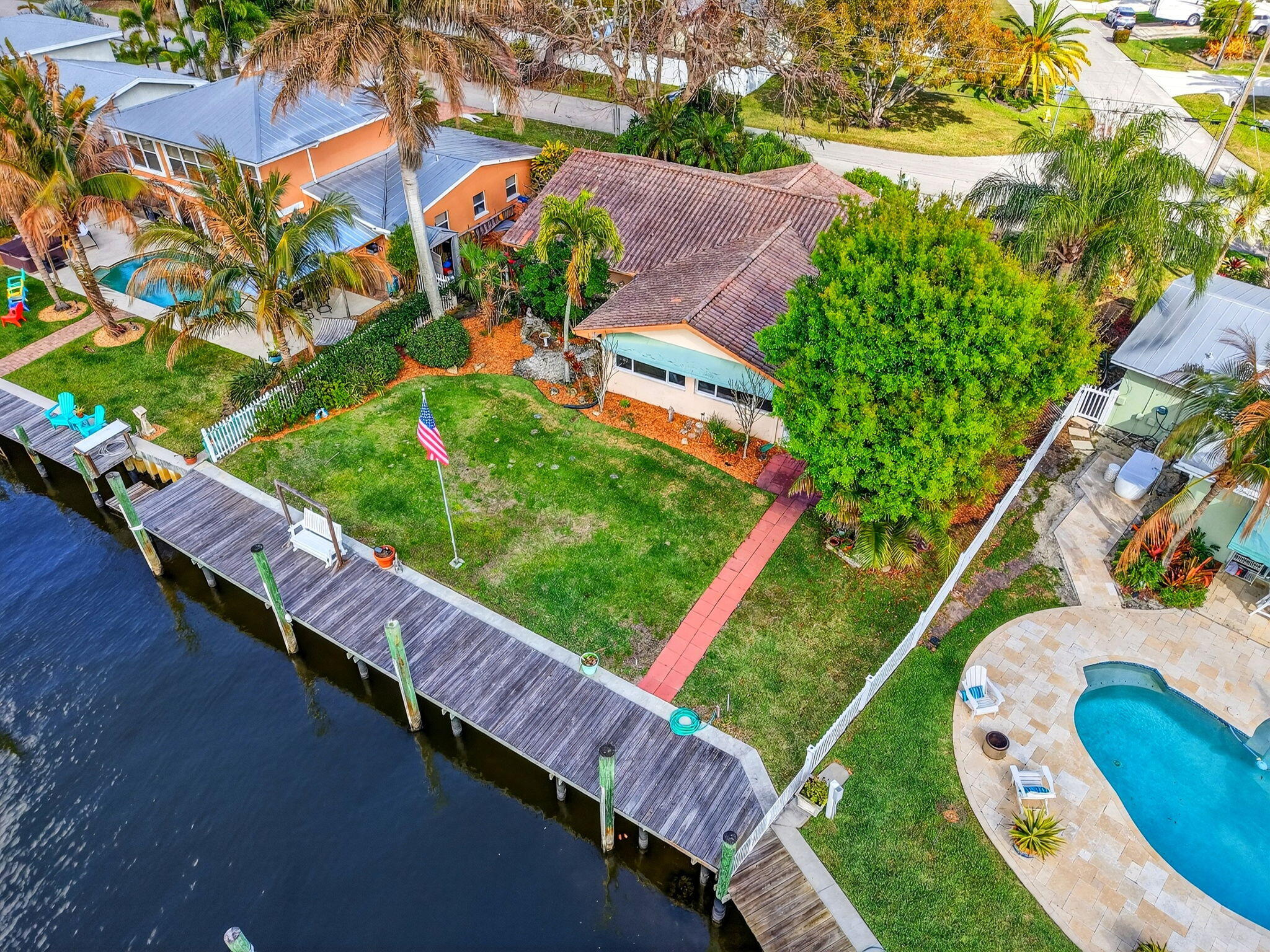 SEAGATE HARBOR - Residential